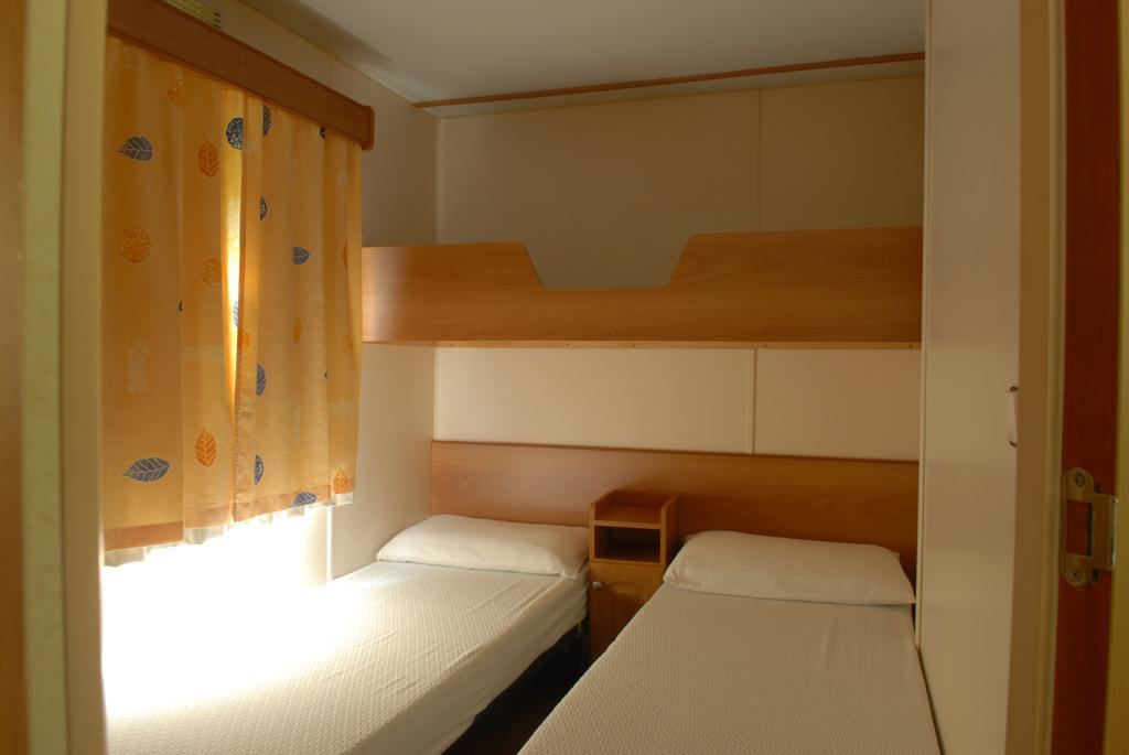 Camping La Rocca Manerba del Garda Extérieur photo