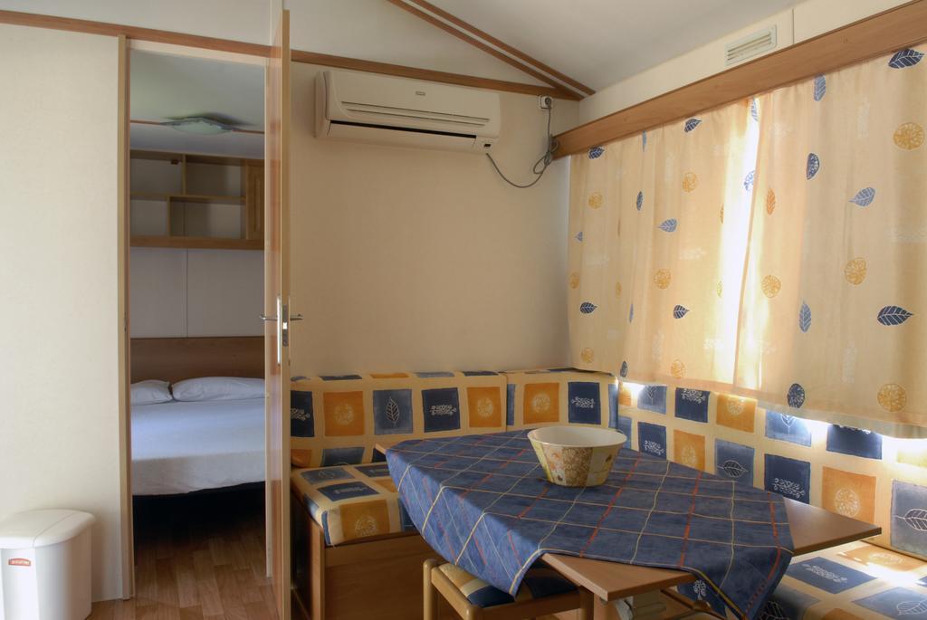 Camping La Rocca Manerba del Garda Extérieur photo