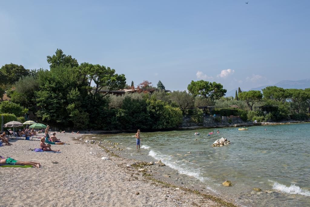 Camping La Rocca Manerba del Garda Extérieur photo