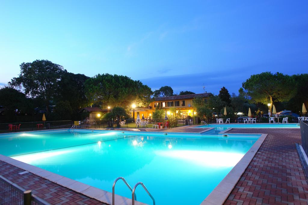 Camping La Rocca Manerba del Garda Extérieur photo