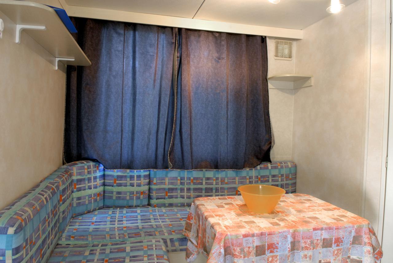 Camping La Rocca Manerba del Garda Extérieur photo